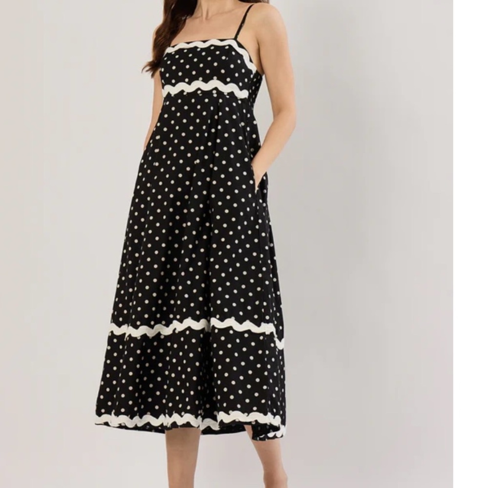 Elegant Black and White Polka Dot Dress Size L NWT